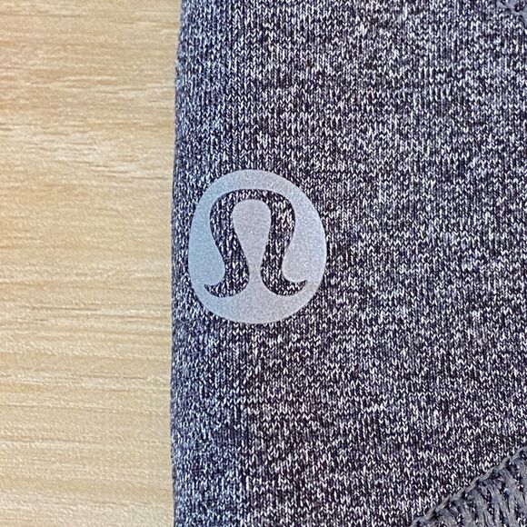 Lululemon Pants Womens 4 Gray Cropped Movement Leggings - Picture 9 of 9